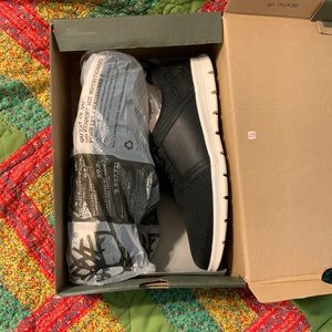 BRAND NEW Mens Timberland Graydon Sneakers
